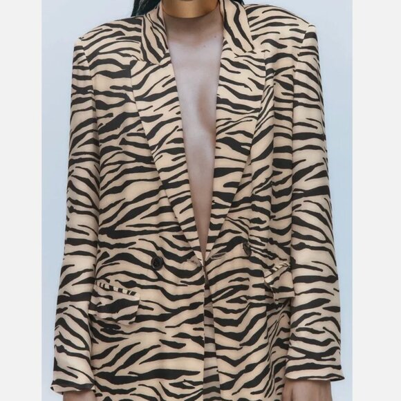 NWT ZARA WOMEN'S ANIMAL PRINT SATIN EFFECT BLAZER TIGER BLACK SIZE M - Picture 2 of 5